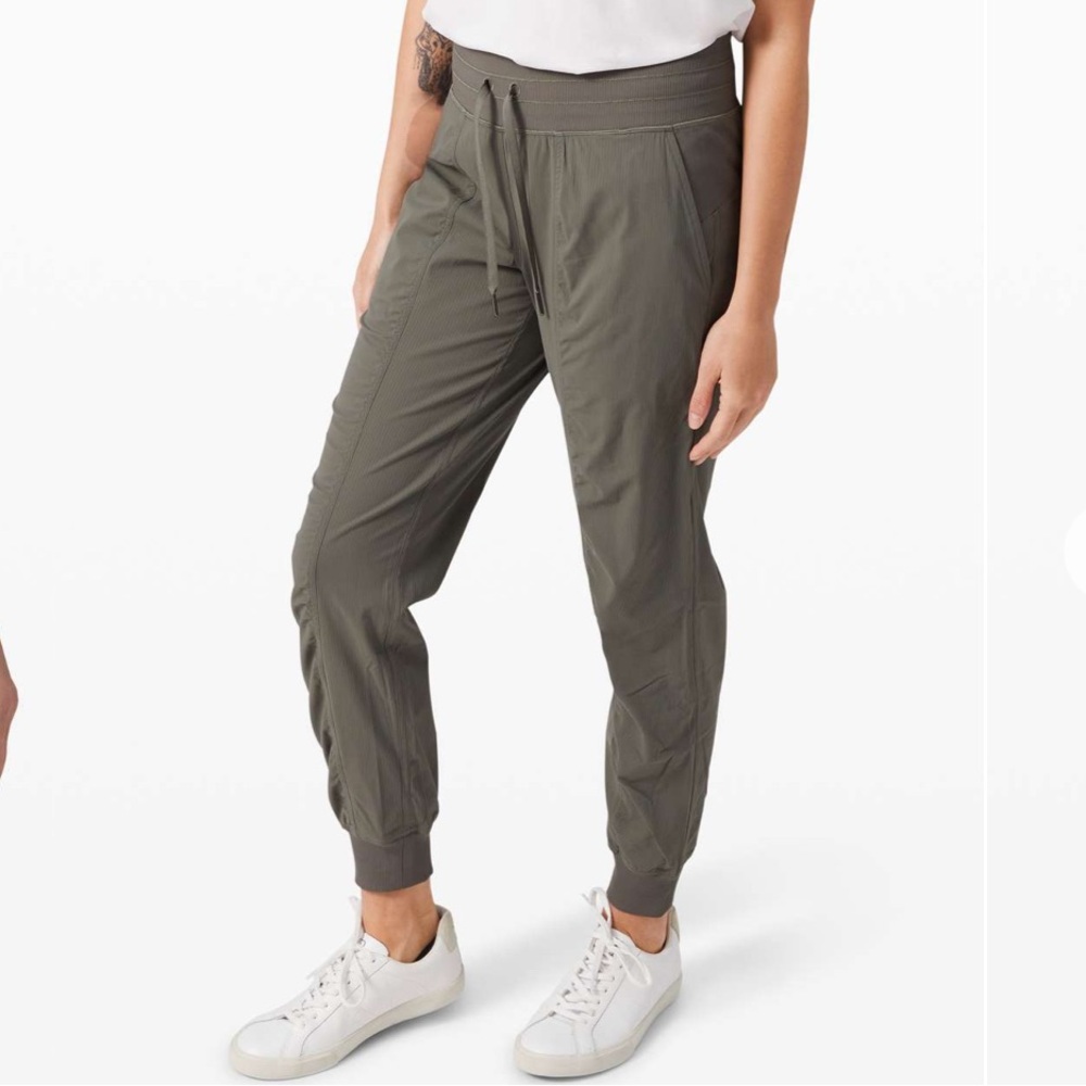 lululemon dance studio joggers